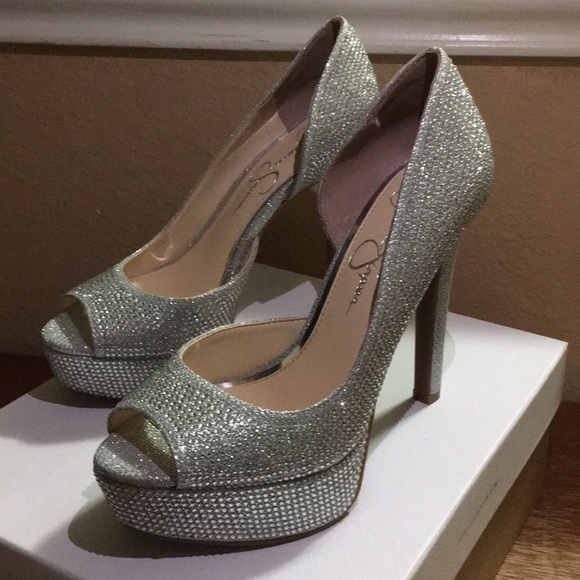 Jessica Simpson Shoes - Jessica Simpson Silver heels Jessica Simpson Shoes - Jessica Simpson Silver heels